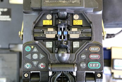 Fujikura FSM-50R12-5.jpg