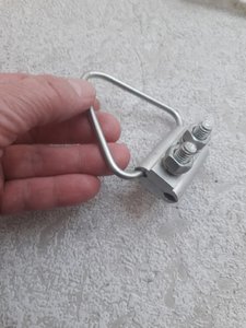 зажим для подвесного кабеля (2).jpeg