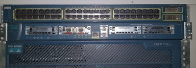65588533_Cisco2950.thumb.jpg.496f1518fbe58ee8b23c47b92a1d12b5.jpg