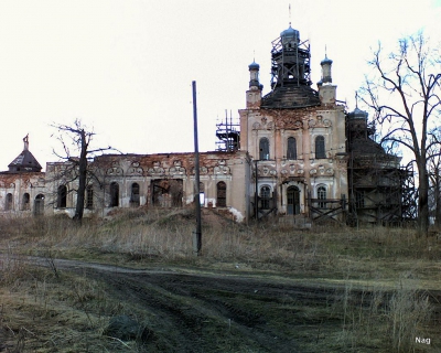 Разрушенные церкви. Маршрут выходного дня.