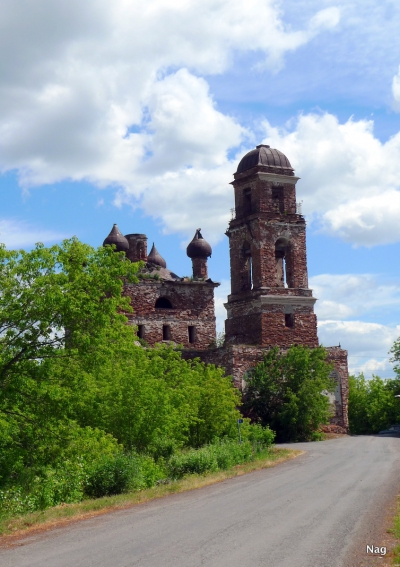 Разрушенные церкви. Маршрут выходного дня.