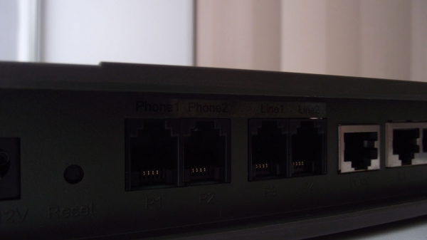 Изучаем шлюз DLink DVG-7022S