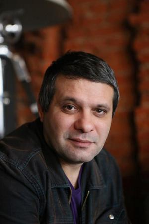 Владимир Харитонов, исполнительный директор Ассоциации интернет- издателей:  «Код пишется быстрее законов»