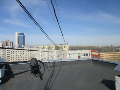 Провода на крыше