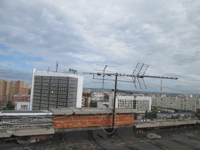 Тарелки, эфирки, кабели и небо
