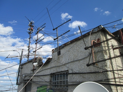Тарелки, эфирки, кабели и небо