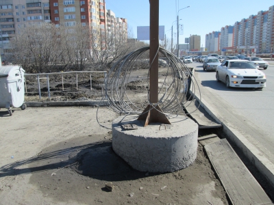 Столбы и муфты