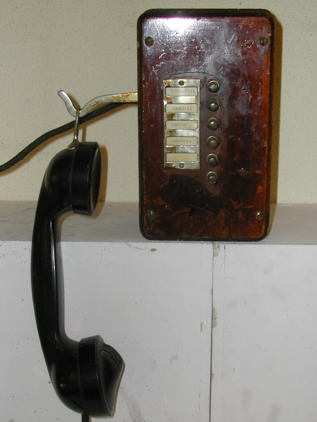 Таймлайн: Telefonica