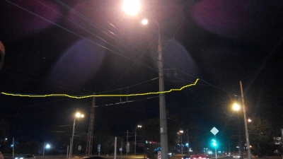 В Екатеринбурге “оптику” со столба может сорвать любой желающий