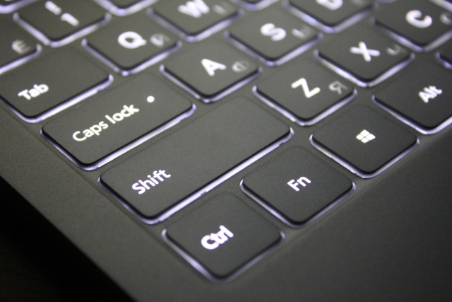 Обзор на "китайский Macbook"