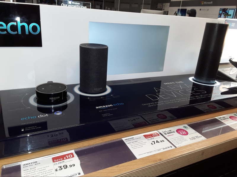 Голосовой помощник “Алекса” (Amazon Echo) или почему джентльмены выбирают блондинок?