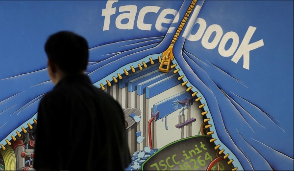 Что скрывается за красочными фасадами Facebook и Google