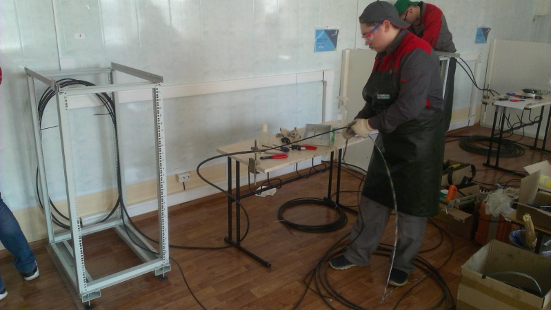 О том как проходят чемпионаты по монтажу кабельных систем среди студентов