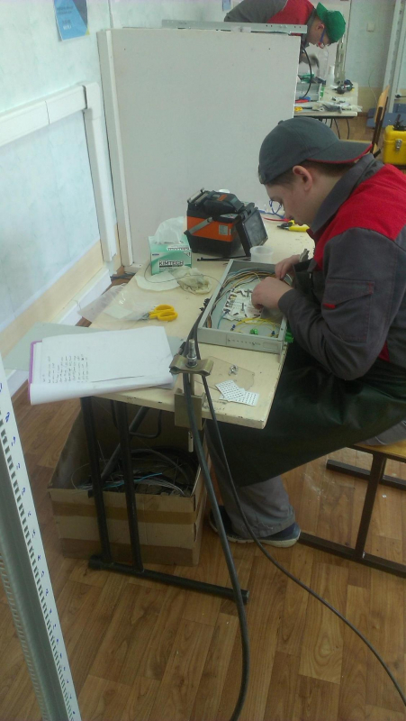 О том как проходят чемпионаты по монтажу кабельных систем среди студентов