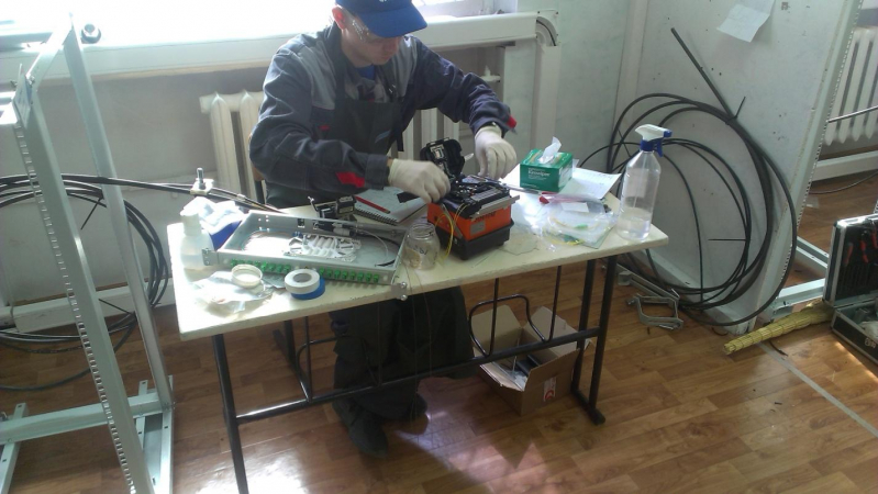 О том как проходят чемпионаты по монтажу кабельных систем среди студентов