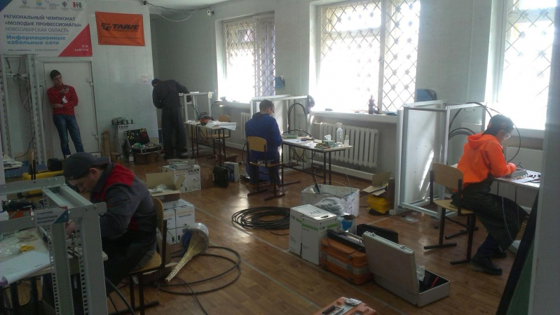 О том как проходят чемпионаты по монтажу кабельных систем среди студентов