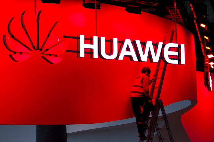 Huawei - заложница борьбы США и Китая за лидерство в 5G?