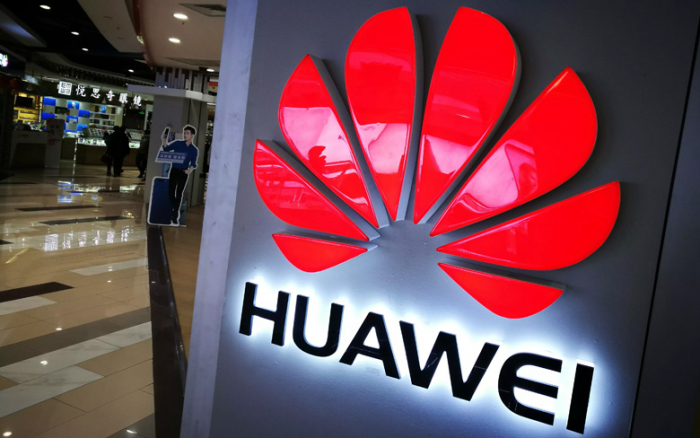 ​Индия не ведется на призывы США "дружить против Huawei"