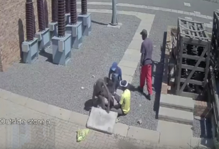 В ЮАР кража кабеля карается строже, чем убийство, но хищения продолжаются