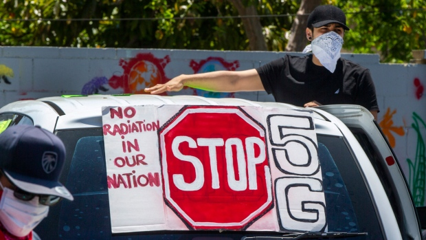 Эпидемия поджогов вышек сотовой связи перерастает в пандемию?