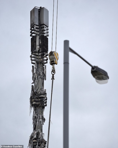 Противники 5G в Британии продолжают жечь вышки сотовой связи