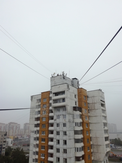 Крыша, пасмурный день