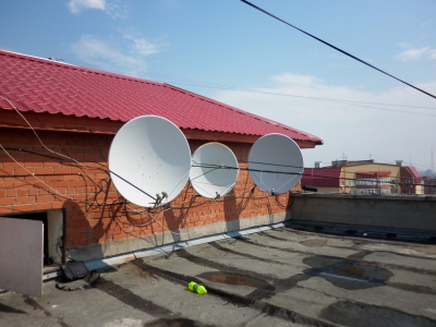 Тарелки