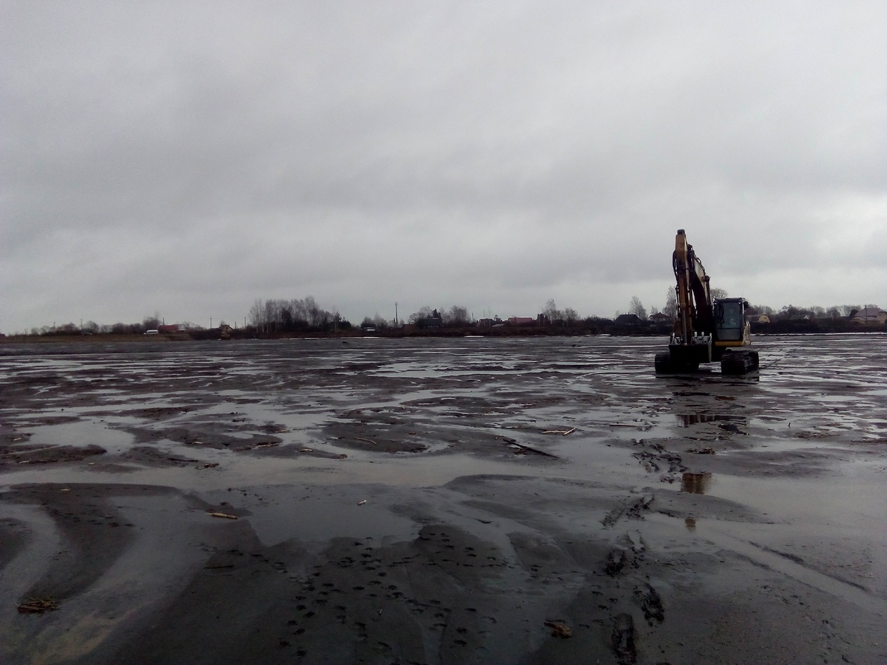 Очистка водоема и трассировка оптической кабельной линии