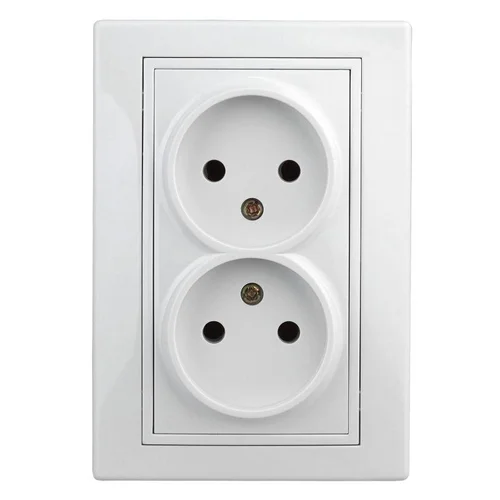 Розетка 2-м СП Plano 1-204-01 16А IP20 250В 2х2P бел. Intro Б0053904