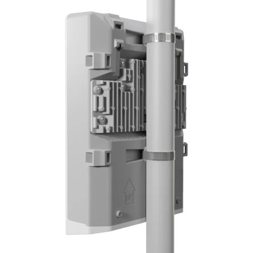 Коммутатор MikroTik Cloud Router Switch netFiber9
