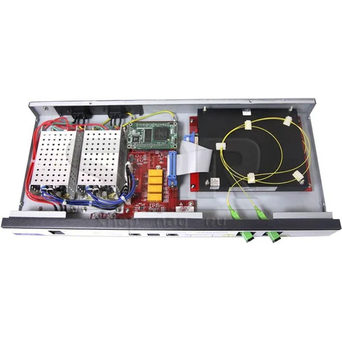 EDFA предусилитель (pre-amplifier) C-диапазона с переменным коэффициентом усиления и выходной мощностью