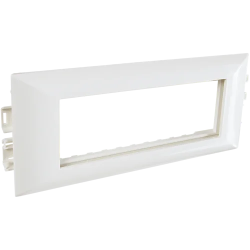 Суппорт с рамкой на 1 пост (45х45) в профиль для кабельного канала 130х50 Суппорт с рамкой на 1 пост (45х45) в профиль для кабельного канала 130х50