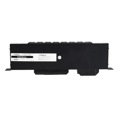 Блок розеток с функцией измерения серия Basic 8хC13 с замком, вход IEC60309 (16A 230 В 2P+E) Блок розеток с функцией измерения серия Basic 8хC13 с замком, вход IEC60309 (16A 230 В 2P+E)