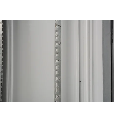 Шкаф телекоммуникационный настенный 18U, 600х600х901 (ШхГхВ)