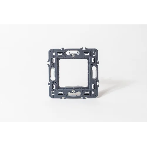 Суппорт на 1 пост (45х45) монтаж на винтах