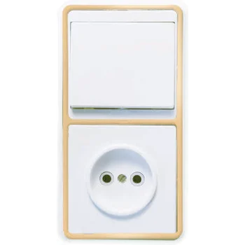 Блок БКВР-037 Бэлла (1-кл. выкл. + розетка) зол. Кунцево 5816