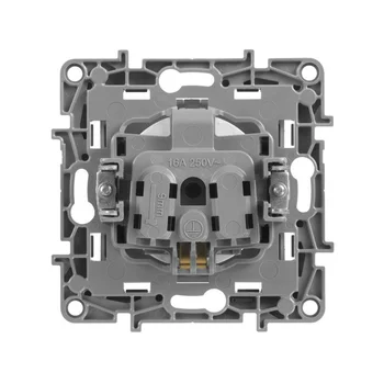 Розетка 1-м СП Etika 16А IP31 250В 2P+E с заземл. защ. шторки немецк. стандарт винтов. клеммы механи