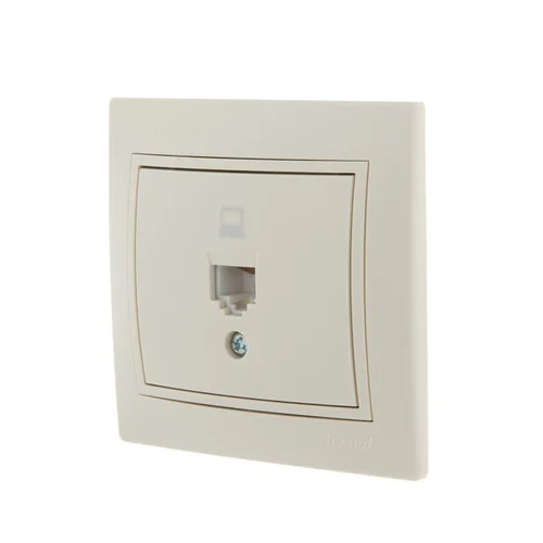 Розетка компьютерная 1-м СП Mira RJ45 крем./крем.. LEZARD 701-0303-139 Розетка компьютерная 1-м СП Mira RJ45 крем./крем.. LEZARD 701-0303-139