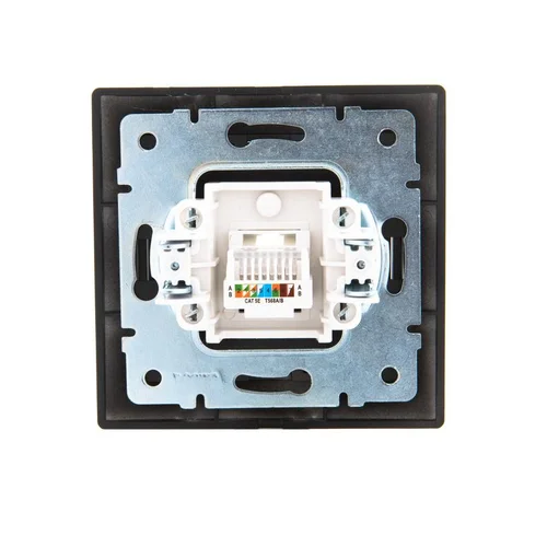 Розетка компьютерная 1-м СП Mira RJ45 черн. бархат LEZARD 701-4242-139