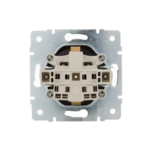 Розетка 1-м СП Karina с заземл. с крышкой термопласт механизм черн. бархат LEZARD 707-4288-123B