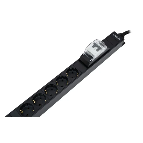 Блок электрических розеток на 16 гнезд Schuko, шнур питания 3 м 3x6мм2 с вилкой IEC 60309 32A 2P＋E (IP44) 987.0х50.0х44.4мм